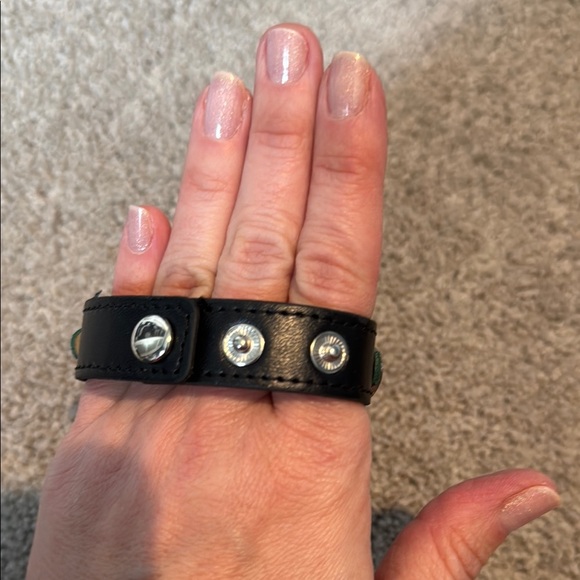 Eagles Black Bracelet with Rhinestones - Picture 2 of 2